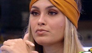 Após polêmicas e 'traição', Sarah volta a perder mais um milhão de seguidores
