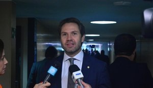 Câmara aprova relatório de Pedro Vilela que amplia saúde pública no país