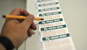 Mega-Sena sorteia prêmio de R$ 10 milhões