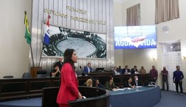 Em sessão especial na Assembleia, deputados e população cobram soluções à BRK Ambiental