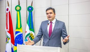 Cobrança ilegal: taxa de esgoto pela BRK é motivo de denúncia de Rui na Câmara