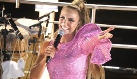 Ivete Sangalo agita folia de Salvador e fala sobre gravidez