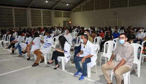 Senai e indústrias parceiras entregam 908 certificados do Emprega + Brasil