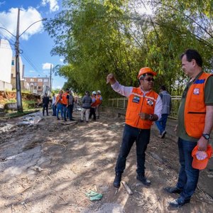 Defesa Civil Nacional e CPRM visitam bairros de Maceió para auxiliar em