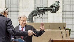 Secretário geral da ONU pede quatro dias de trégua humanitária na Ucrânia
