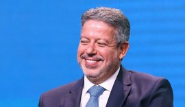 Presidente atua para ampliar apoios na Câmara e busca Centrão