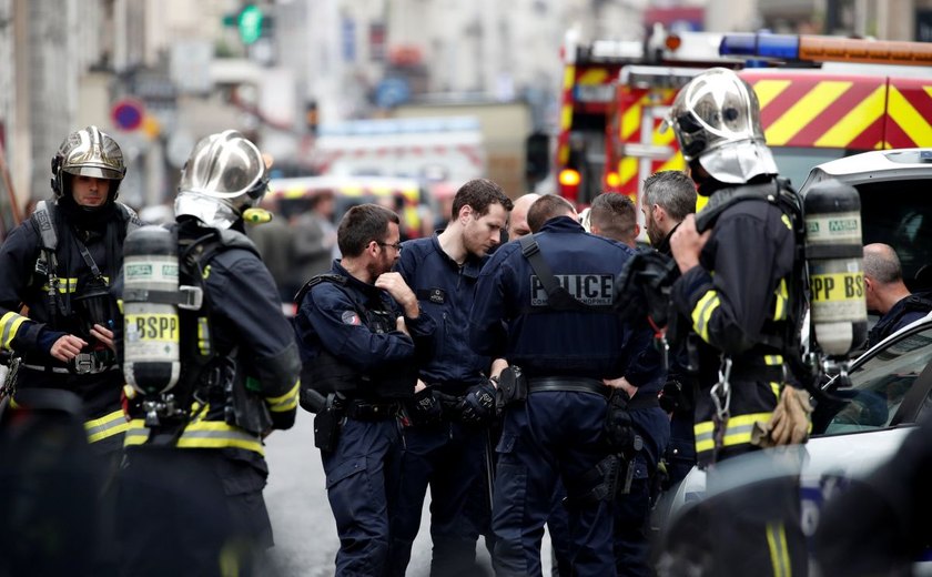 Jovem sequestrador que fez reféns em Paris é 'psicologicamente desorientado'