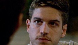 'Fina Estampa': Rafael se mostra vigarista e finge amizade com Antenor