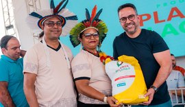 Agricultores começam a receber sementes na janela de plantio ideal do programa Planta Alagoas