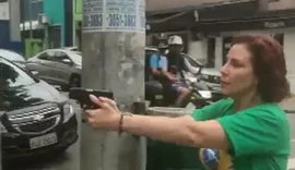 Gilmar Mendes determina que PGR ouça Zambelli sobre conduta da deputada ao sacar arma e perseguir homem