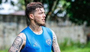 CSA fecha com volante e espera por Jonatan Gomez