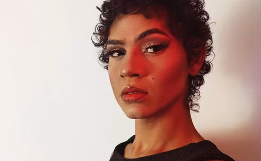 Mulher trans usa redes sociais para denunciar crime de transfobia durante matrícula na Ufal