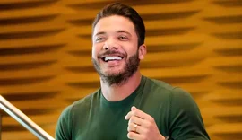 Wesley Safadão faz cirurgia para retirada de hérnia de disco