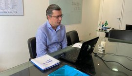 Secretário de Educação se reúne com conselheiros tutelares