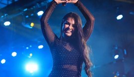 Paulinha Abelha, vocalista da Calcinha Preta, entra em coma após piora clínica
