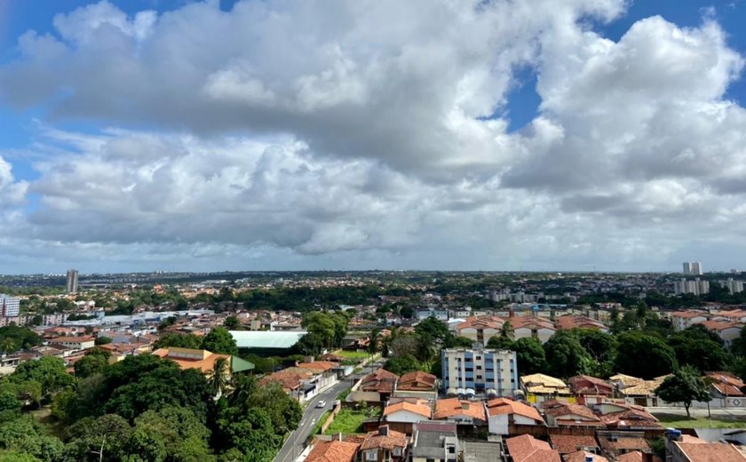 1º fim de semana de inverno será nublado com chuvas passageiras na maior parte de AL