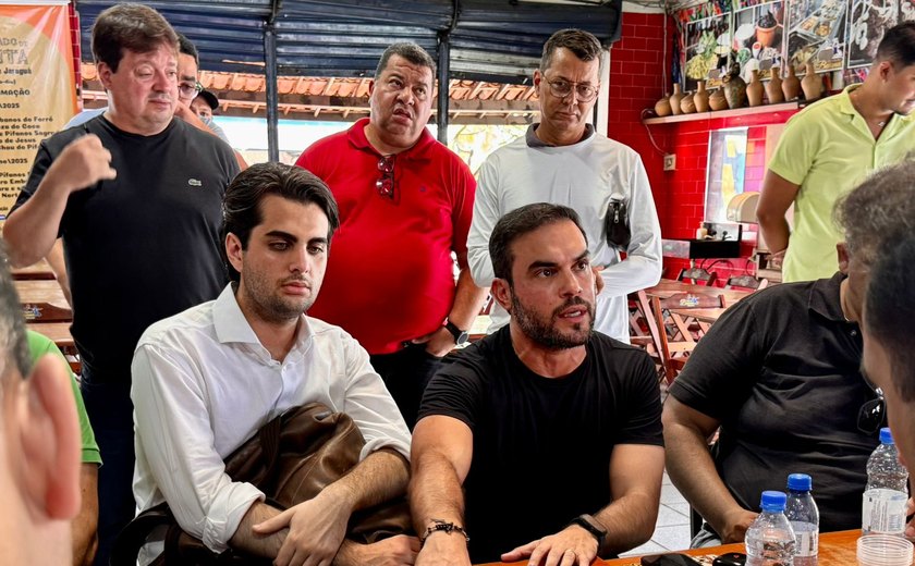Davi Maia participa de reunião com permissionários do Mercado de Jaraguá