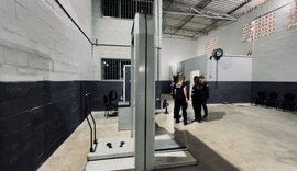 Cinco mulheres são presas ao tentar entrar com drogas em penitenciária