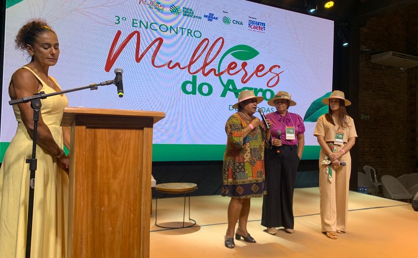 Unicafes/AL marca presença durante Encontro de Mulheres do Agro