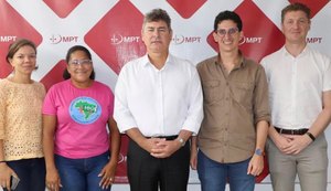 Programa de capacitação de catadores de resíduos sólidos recicláveis tem apoio do MPT