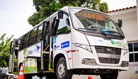 Uso do GNV em caminhões e ônibus cresce como alternativa mais limpa