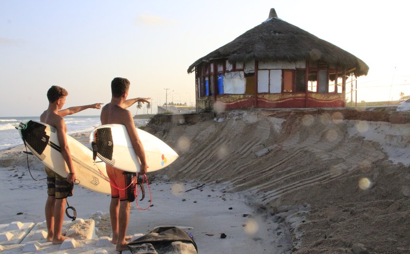 Obra de contenção no Pontal da Barra só em 10 meses