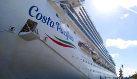 Navio Costa Pacifica traz mais de 3,8 mil turistas a Maceió