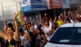 Agentes de saúde saem às ruas de Arapiraca para cobrar novo piso salarial