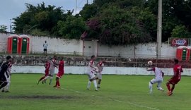 Penedense empata sem gols contra a Juazeirense