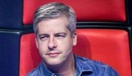 Globo volta a 'apagar' sertanejo Victor no 'The Voice Kids'
