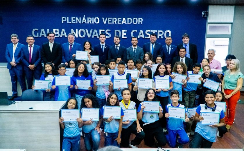 Circuito Câmara recebe mais uma turma de estudantes da rede municipal