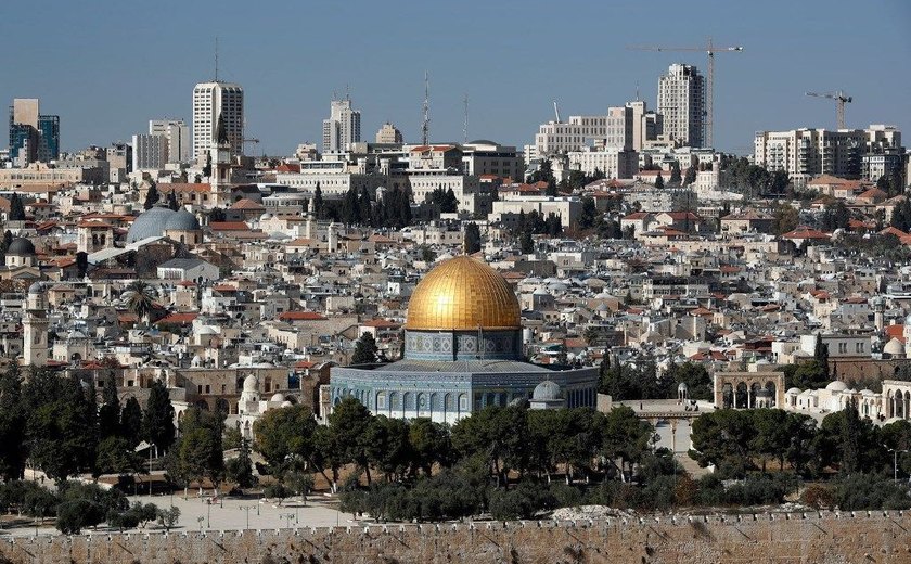Donald Trump reconhece Jerusalém como capital de Israel e ordena transferência de embaixada