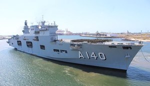 Porta-Helicópteros da Marinha aberto à visitação pública no fim de semana
