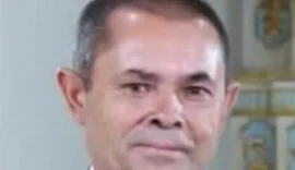Homem morre eletrocutado após fio de máquina de moer ração encostar no corpo