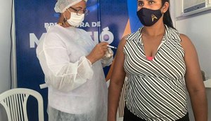 Procura por pontos de vacinação aumenta com aplicação de terceira dose em Maceió