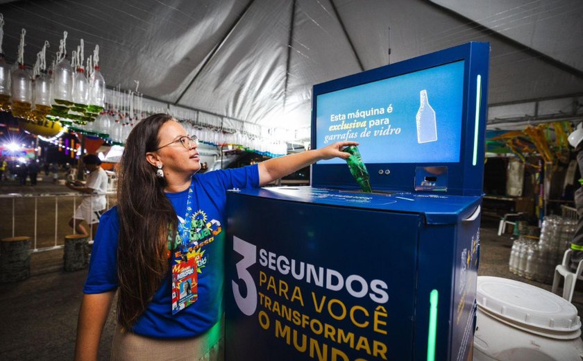Alurb mantém mais de 350 garis e recicladores na limpeza do Festival Verão Massayó