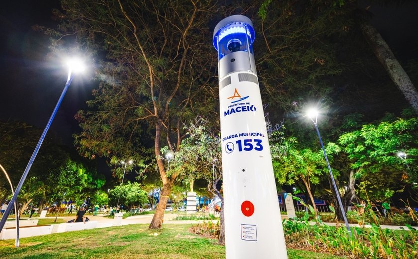 Totens de segurança instalados em Maceió reforçam monitoramento em tempo real