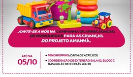 Campanha de arrecadação de brinquedos para crianças mobiliza alunos e sociedade