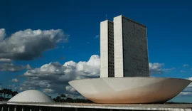 STF tem 3 votos contra aval do Legislativo para buscas no Congresso