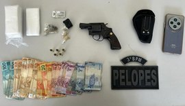 PM prende dois por posse ilegal de arma e tráfico de entorpecentes em Arapiraca