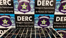 Delegacia de Roubos faz devolução de 75 aparelhos celulares às vítimas