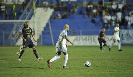 CSA vence Aparecidense com gol de Robinho nos acréscimos e escapa do rebaixamento