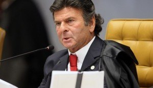 Eleição para governador e vice-governador ''tampão'' de Alagoas é suspensa pelo presidente do STF