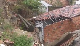 Chuva causa transtornos em várias áreas de Maceió