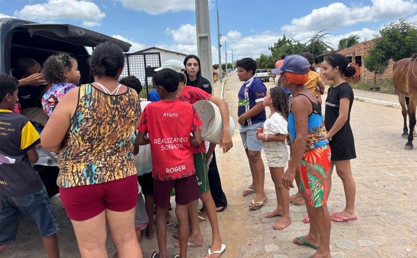 PC/AL promove ação solidária em comemoração ao Dia das Crianças no Sertão
