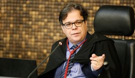 Tutmés Airan propõe em Brasília construir Pacto Federativo para combater assassinatos de jovens negros