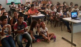 Procon/AL promove ações em escolas da capital e do interior em comemoração ao Mês das Crianças