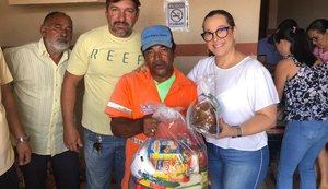 Mais de 800 famílias canoenses recebem cestas e garantem mesa farta no Natal