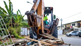 SEMSC remove construções irregulares no Maceió 1