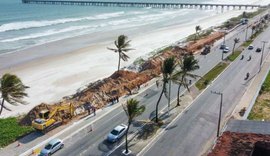 Tubulação que levará efluentes ao emissário começa a ser implantada na Praia da Avenida
